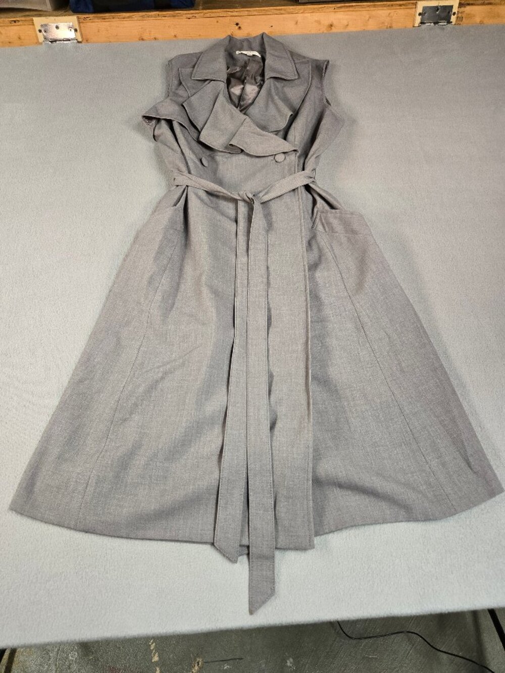 Sandra Darren Gray Sleeveless Double Brested Trench Dress, Size 16